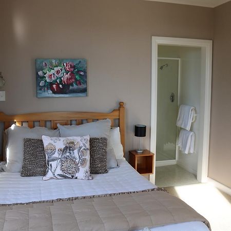 The Point B&B Kaikoura Bagian luar foto