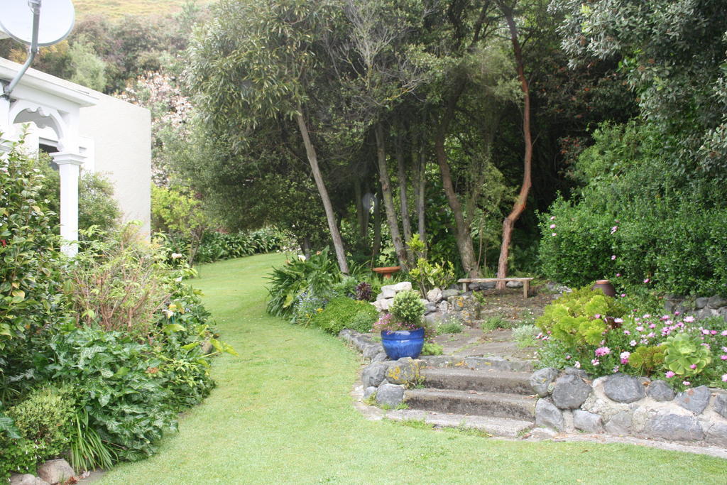 The Point B&B Kaikoura Bagian luar foto