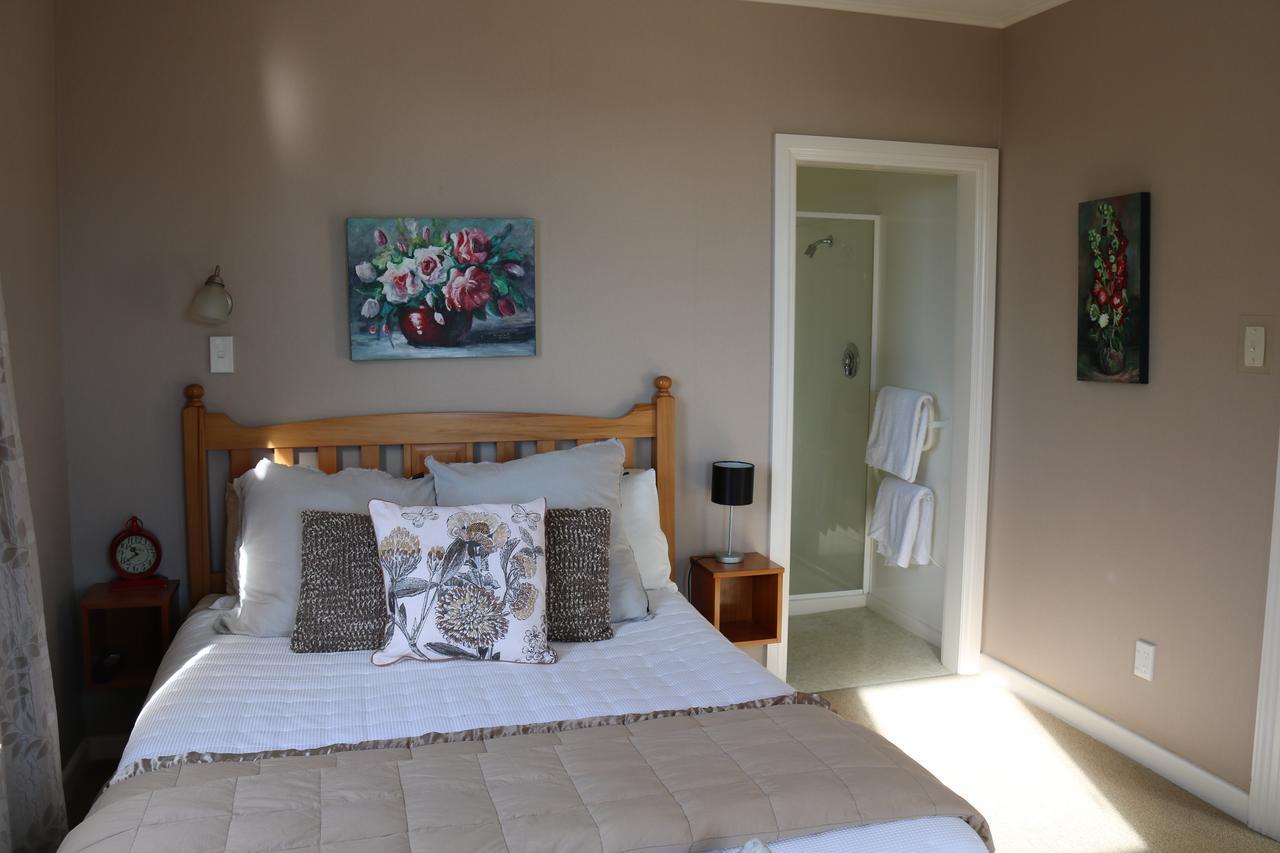 The Point B&B Kaikoura Bagian luar foto