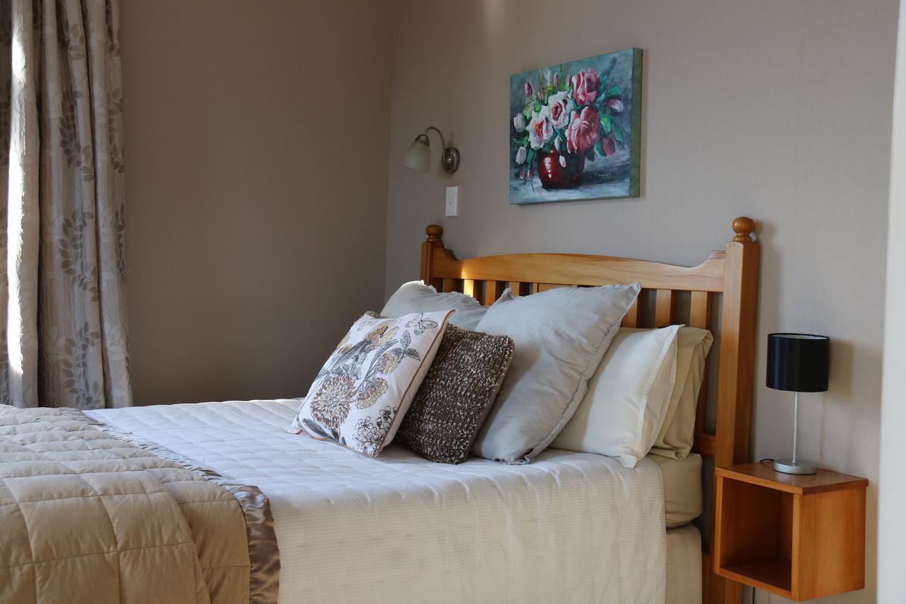 The Point B&B Kaikoura Bagian luar foto