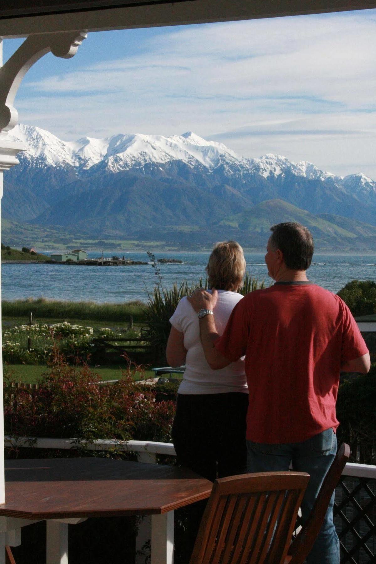 The Point B&B Kaikoura Bagian luar foto