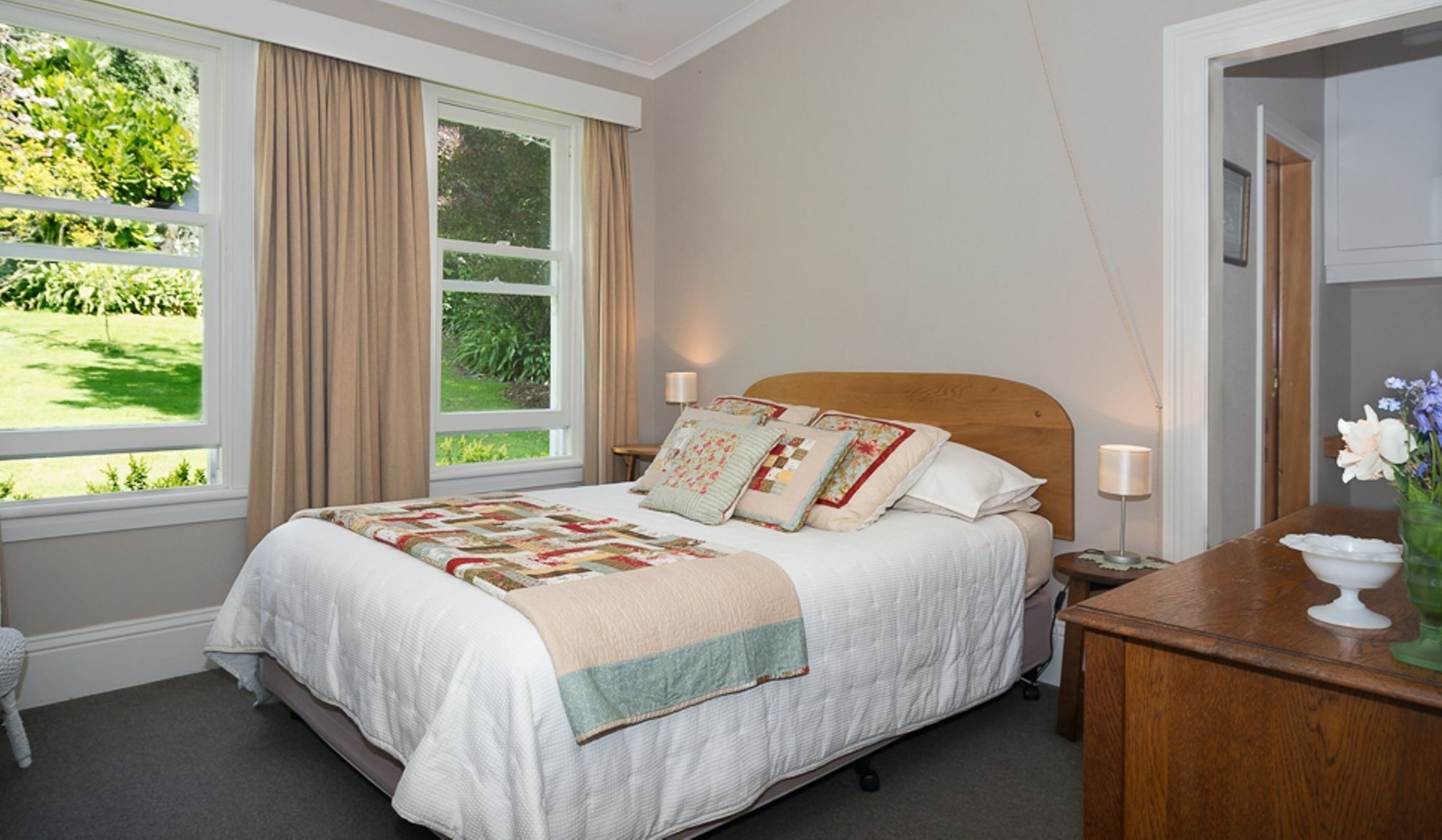 The Point B&B Kaikoura Bagian luar foto